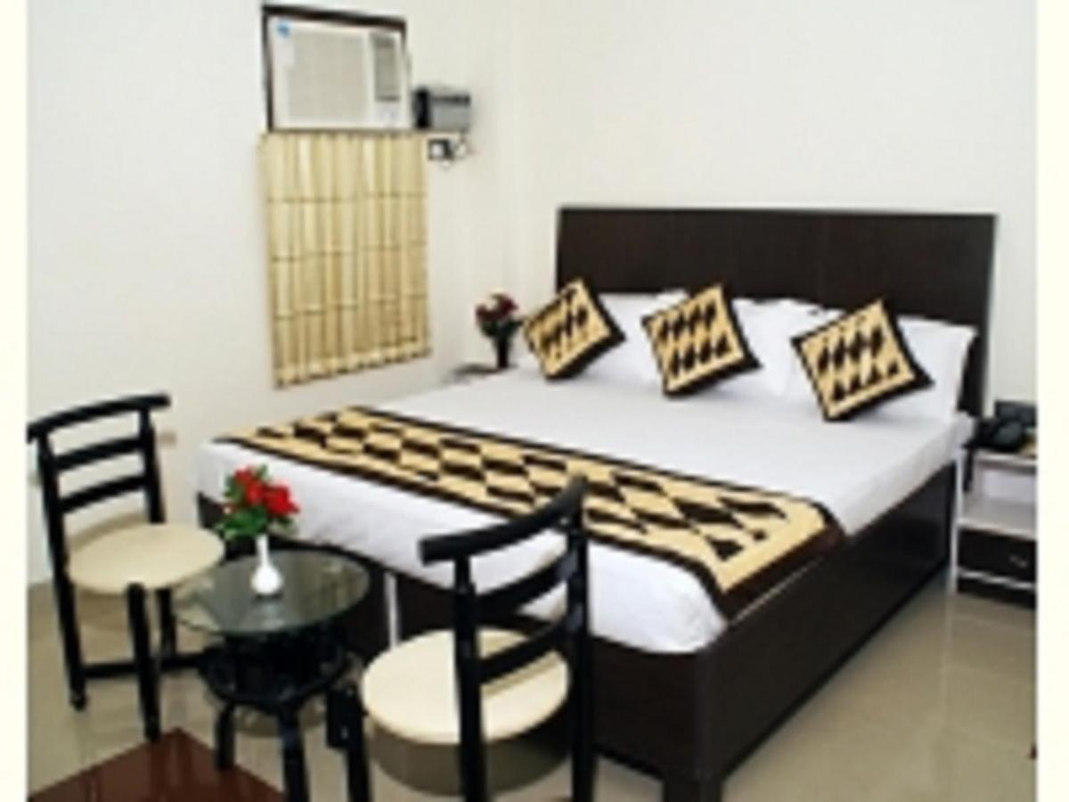 Hotel Prakash Palace - Varanasi — Photos 1